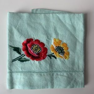 Vintage Embroidered Hankerchief Hanky Teal